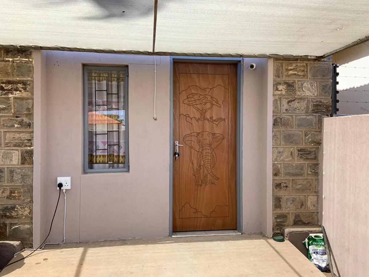 Hotel Keetmanshoop Self-Catering Exterior foto